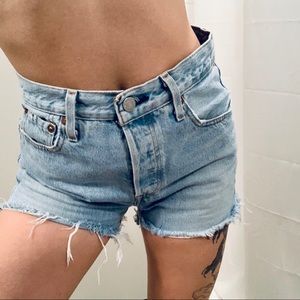 Levi’s 501 cutoff shorts